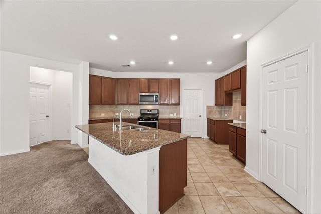 4906 Hickory Deer Lane, Richmond, TX 77406