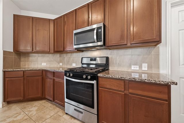 4906 Hickory Deer Lane, Richmond, TX 77406