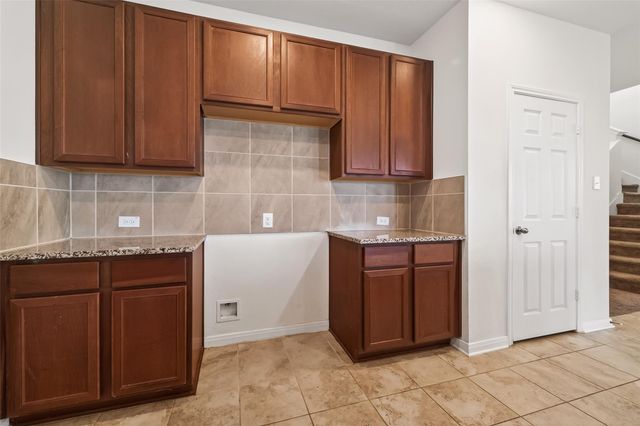 4906 Hickory Deer Lane, Richmond, TX 77406