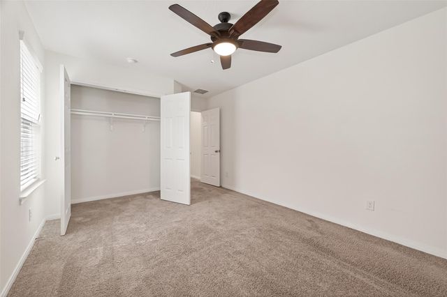 4906 Hickory Deer Lane, Richmond, TX 77406