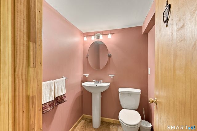 64 Davenport Road, West Hartford, CT 06110