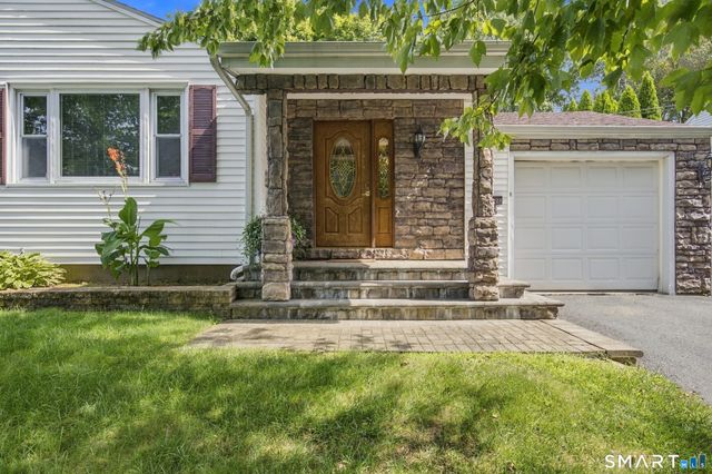 64 Davenport Road, West Hartford, CT 06110