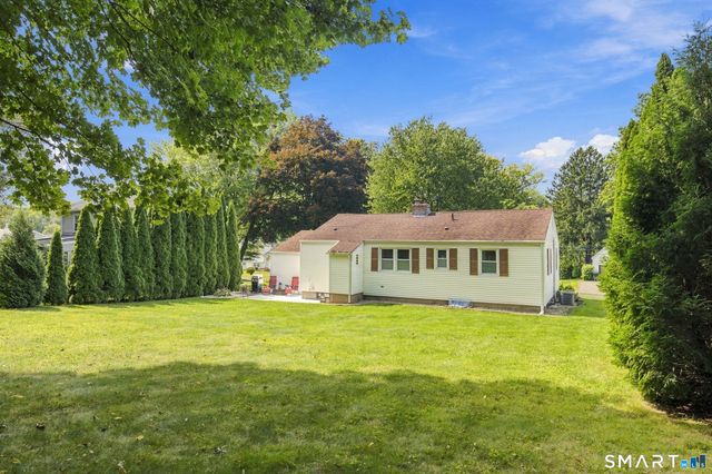 64 Davenport Road, West Hartford, CT 06110