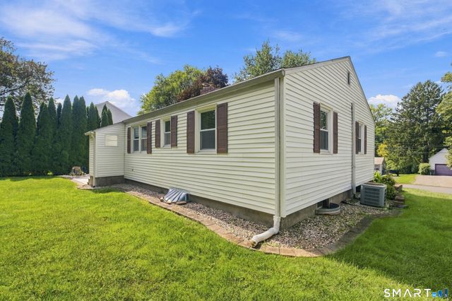 64 Davenport Road, West Hartford, CT 06110