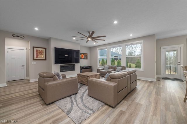 4442 Chaseline Ridge, Brunswick, OH 44212