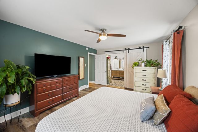 864 Escondida Road, Paris, KY 40361