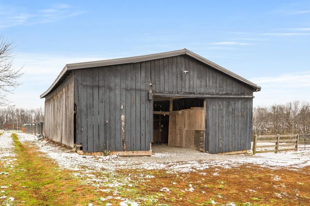 864 Escondida Road, Paris, KY 40361