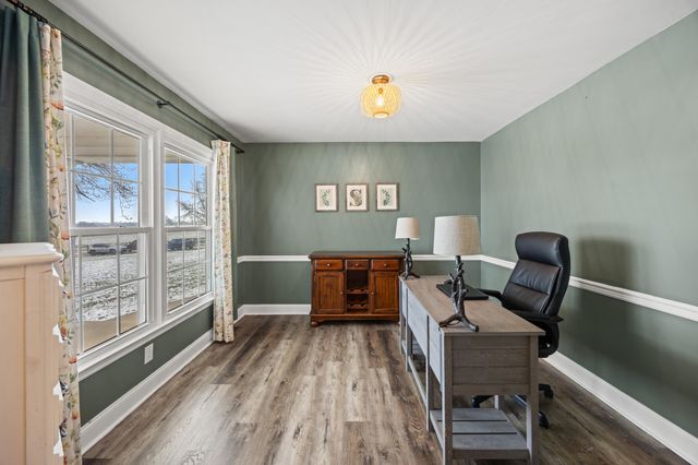 864 Escondida Road, Paris, KY 40361