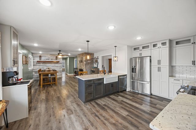 864 Escondida Road, Paris, KY 40361