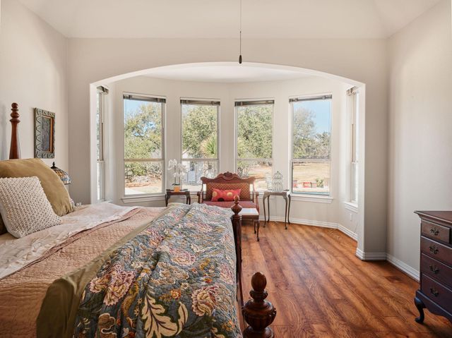 2721 Vista Heights DR, Leander, TX 78641