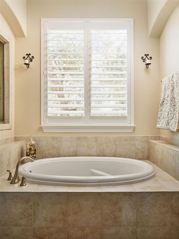 2721 Vista Heights DR, Leander, TX 78641