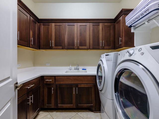 2721 Vista Heights DR, Leander, TX 78641