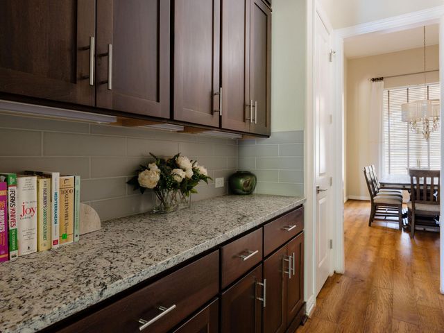 2721 Vista Heights DR, Leander, TX 78641