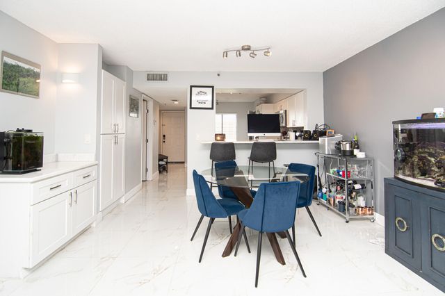 2202 S Cypress Bend Drive 706, Pompano Beach, FL 33069