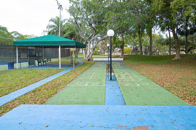 2202 S Cypress Bend Drive 706, Pompano Beach, FL 33069