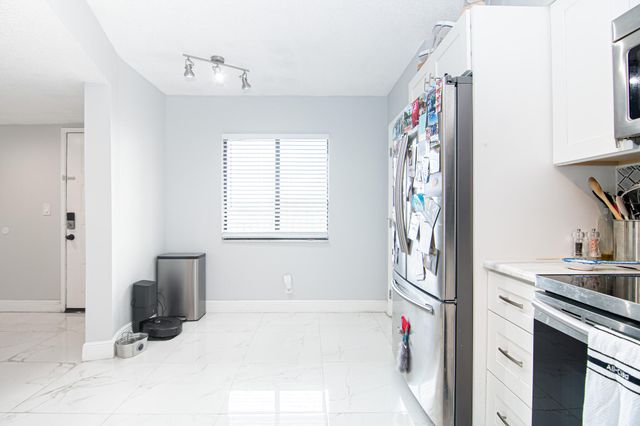 2202 S Cypress Bend Drive 706, Pompano Beach, FL 33069