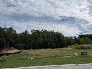 1663 GRACE GARDEN WAY, De Pere, WI 54115