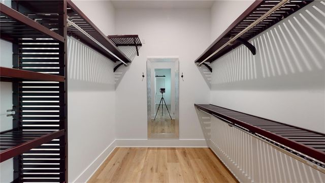 1068 19TH AVENUE N, St Petersburg, FL 33704