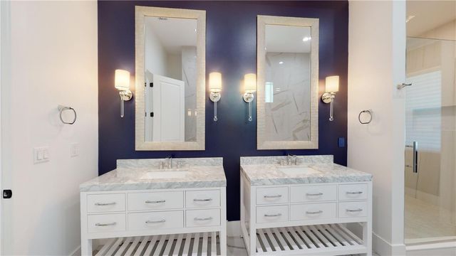 1068 19TH AVENUE N, St Petersburg, FL 33704