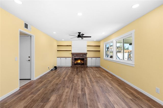 2007 W Windhaven, Rialto, CA 92377