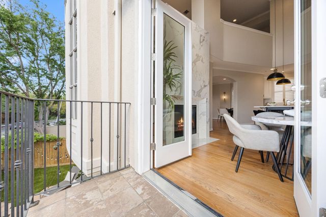 2086 Brentwood Drive, Houston, TX 77019