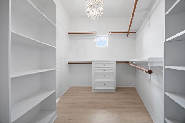 2086 Brentwood Drive, Houston, TX 77019