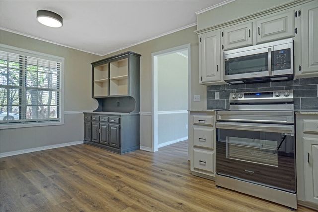1504 N Hills Boulevard, Van Buren, AR 72956