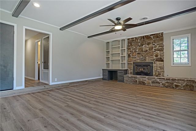 1504 N Hills Boulevard, Van Buren, AR 72956