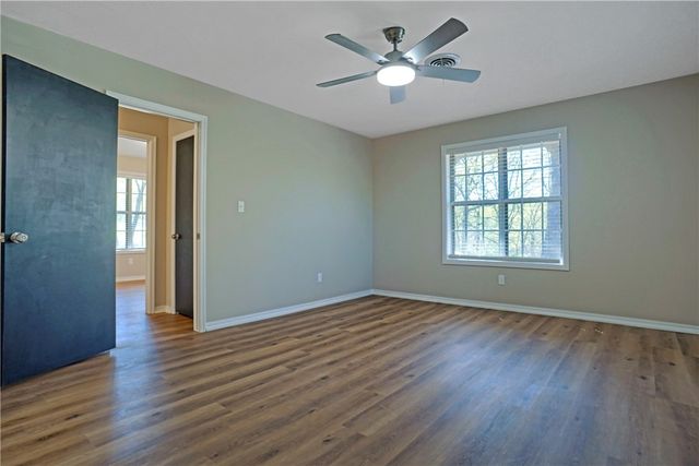 1504 N Hills Boulevard, Van Buren, AR 72956