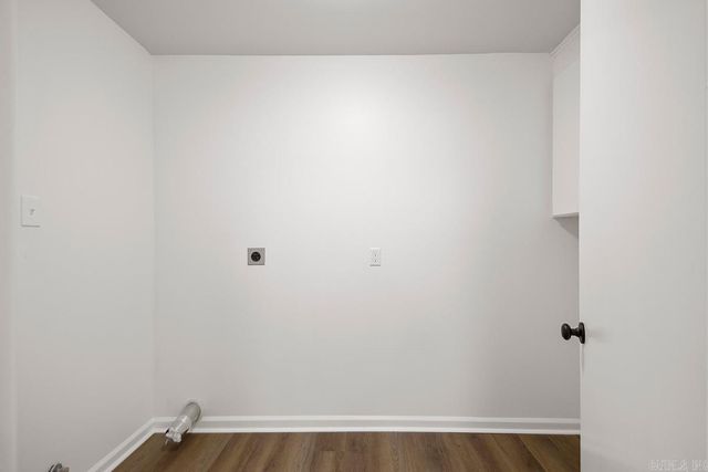 3921 Sierra Forest Drive, Little Rock, AR 72212