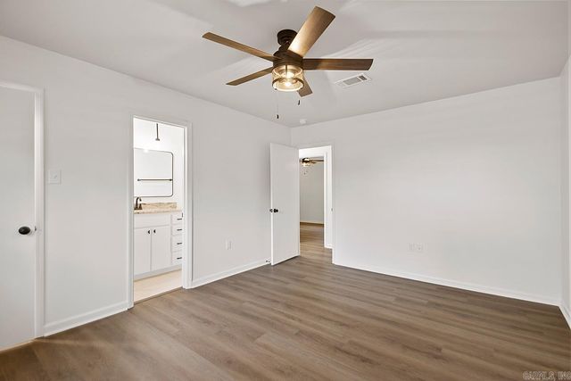 3921 Sierra Forest Drive, Little Rock, AR 72212