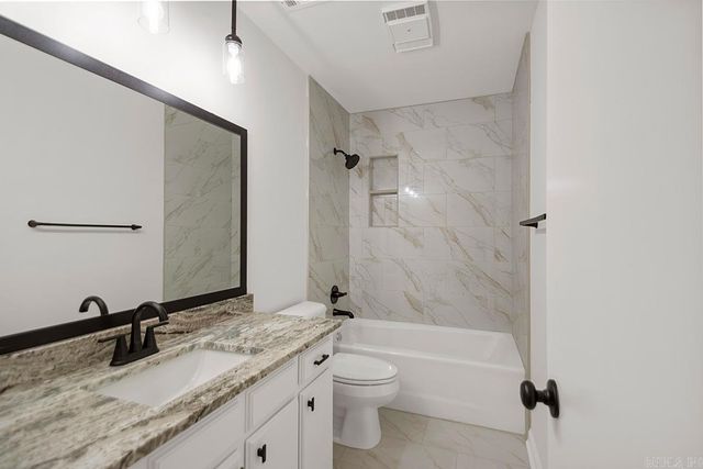 3921 Sierra Forest Drive, Little Rock, AR 72212