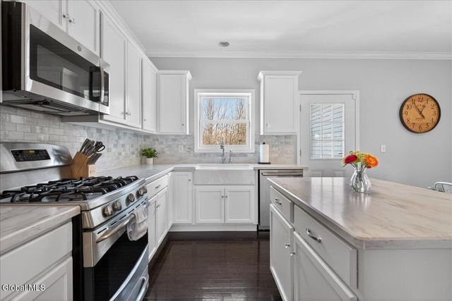 12 Basswood Court, Malta, NY 12020