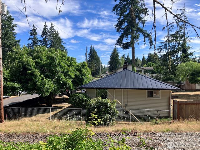 703 S 16th Street, Shelton, WA 98584