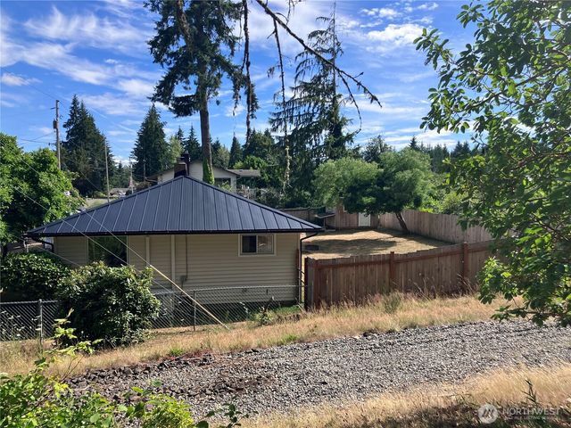 703 S 16th Street, Shelton, WA 98584