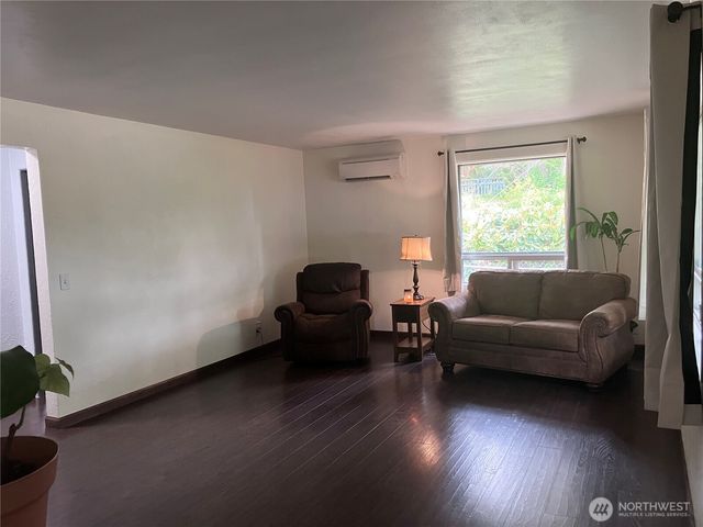 703 S 16th Street, Shelton, WA 98584