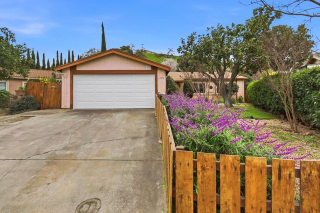 1578 Salmon Creek Court, San Jose, CA 95127