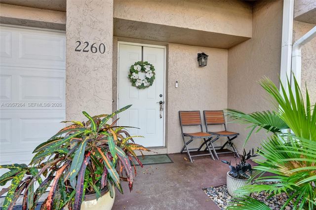 2260 W Discovery Cir W, Deerfield Beach, FL 33442