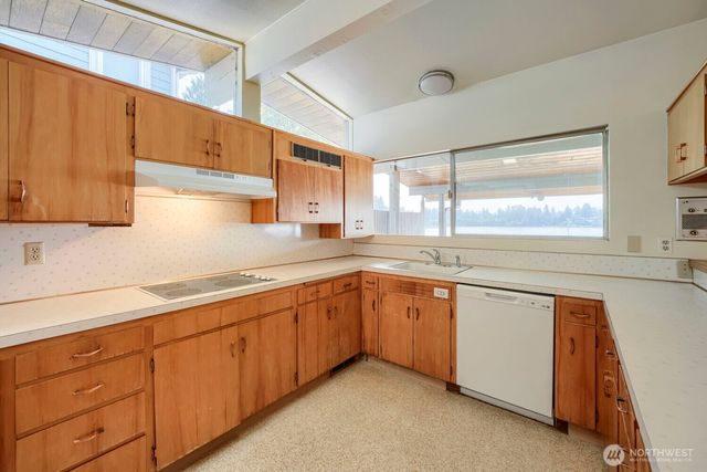 14639 SE 267th Street, Kent, WA 98042