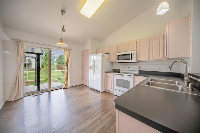 6261 Maplehurst Drive, Ypsilanti, MI 48197