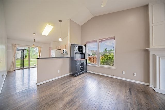 6261 Maplehurst Drive, Ypsilanti, MI 48197