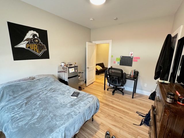 1284 Commonwealth Ave. 7, Boston, MA 02134