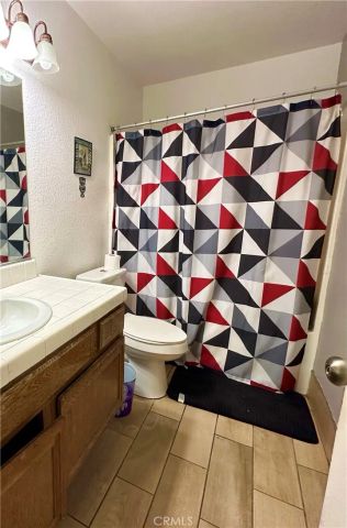 15055 Danielle Way, Lake Elsinore, CA 92530