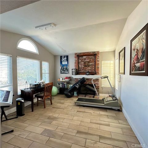 15055 Danielle Way, Lake Elsinore, CA 92530