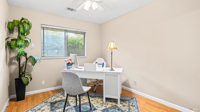 173 San Jose Ct, Vacaville, CA 95688