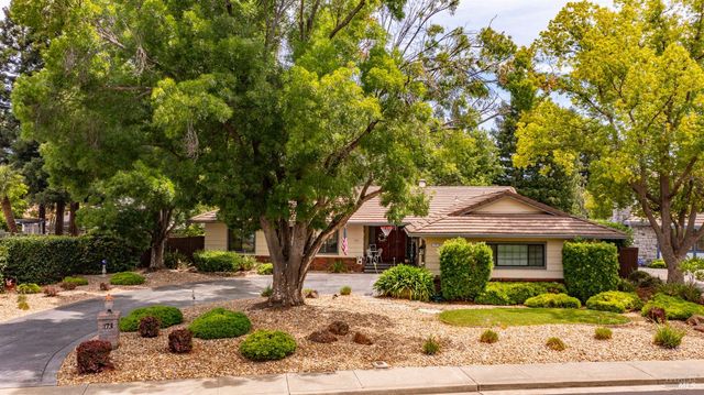 173 San Jose Ct, Vacaville, CA 95688