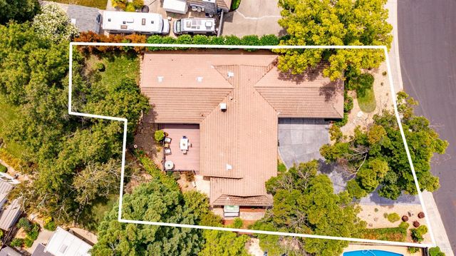 173 San Jose Ct, Vacaville, CA 95688