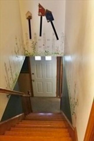 21 Ryan Cir, Springfield, MA 01118