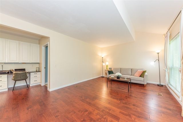 2812 Aspen Ridge Drive, Ann Arbor, MI 48103