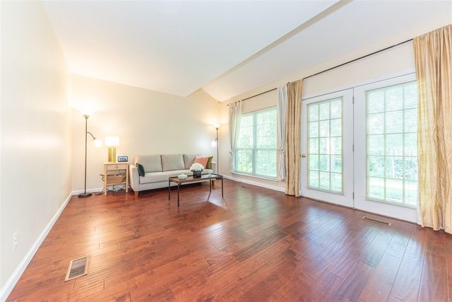 2812 Aspen Ridge Drive, Ann Arbor, MI 48103